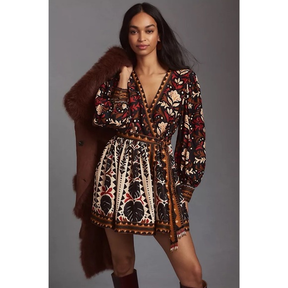 FARM Rio Dresses & Skirts - NEW Farm Rio Tapestry Garden V-Neck Belted Mini Dress Size XS Anthropologie